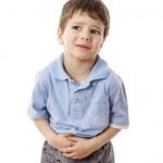 5 أسباب للإمساك عند الأطفال وطرق العلاج