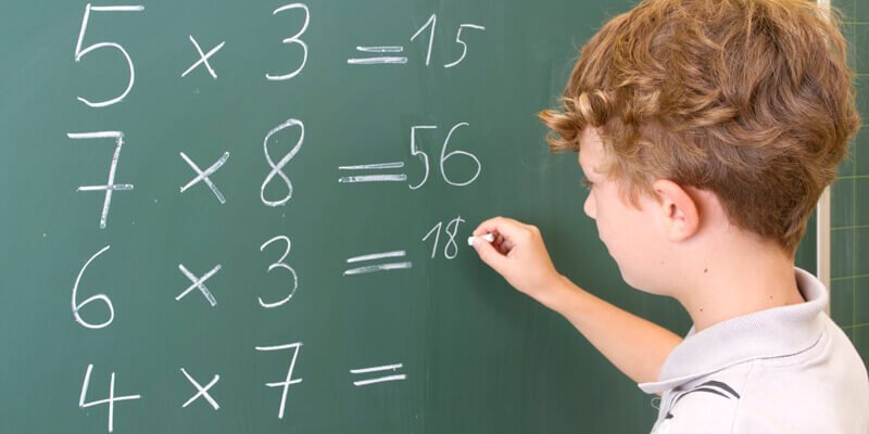 8 طرق سهلة لحفظ جدول الضرب للأطفال