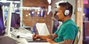 12 من فوائد الإنترنت وأضراره