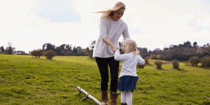 كلمات عن الأم .. أجمل 20 عبارة ورسالة وخاطرة عن فضل أمهاتنا