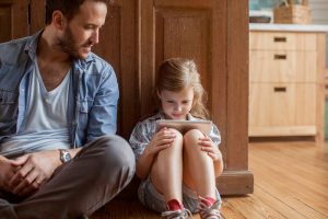 مخاطر الأجهزة التكنولوجية على صحة الأطفال