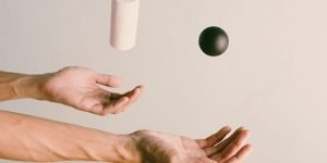 ماذا تعرف عن الجاذبية الأرضية .. 10 معلومات مدهشة عنها تعرف عليها