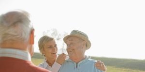 3 أمور هامة حول رعاية المسنين علاجياً وغذائياً ونفسياً