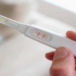 ما هو وقت ظهور نتيجة الحمل؟ 5 نصائح هامة لاستعاملكِ اختبار الحمل المنزلي