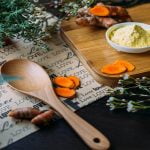 16 فائدة علاجية لنبات كف مريم