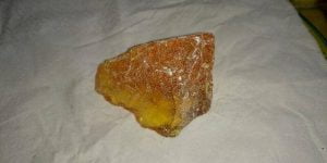 3 سطور توضح حجر الهبالة لجلب الحبيب