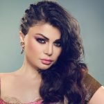 4 تفاصيل حول مسلسل الحرباية وحجاب هيفاء وهبي