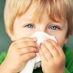 7 طرق لعلاج الرشح عند الاطفال
