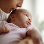 كيف تقي طفلكِ من نزلات البرد المتكررة؟ 6 أمور يمكنكِ فعلها