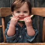 اغذية الطفل من عُمر 4 اشهر الى عامين