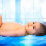 الحزق عند الرضيع من شهر حتي 6 أشهر