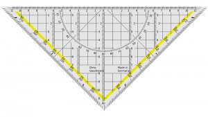 2 من شروط استخدام قانون مساحة المثلث القائم