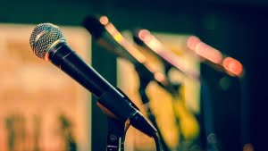 3 أفكار ملهمة لكلمة إذاعية مدرسية