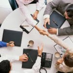 أشكال التعاون وتأثيراته في المجتمع