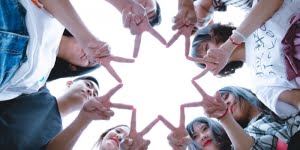 2 من الأفكار الشيقة لكتابة موضوع تعبير عن الصداقة