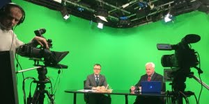 تعرف على ميزات المذياع وميزات التلفاز