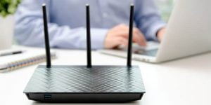 إليك 7 نصائح وحلول تساعد على تسريع وتقوية إشارة الإنترنت
