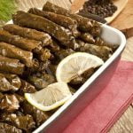 تعرفِ على 5 خطوات لطريقة عمل محشي ورق العنب باللحمة المفرومة