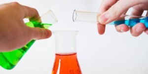 ما هو المول بالكيمياء؟ 4 معلومات هامة عن وحدة قياس كتلة المادة