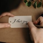 4 مختارات من أجمل قصائد الحب