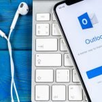 طريقة عمل إيميل هوتميل بالجوال على التطبيق أو المتصفح في 5 دقائق