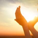 حكم وأمثال وكلام جميل .. 40 عبارة من أجمل كلام الحكماء