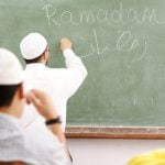 المُعلم.. ما هو واجبنا نحوه؟ تعلم من خُلق الرُسل والصحابة