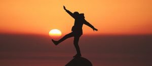 كلام له معنى عميق .. 26 عبارة تحمل خبرة وتجربة الحياة