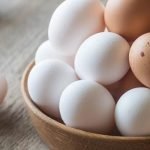 تفسير البيض في المنام.. 3 تفسيرات قديمة لرؤيا البيض في المنام