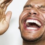 كلام جميل مضحك .. تعرف على أهم 57 عبارة ونكتة مضحكة