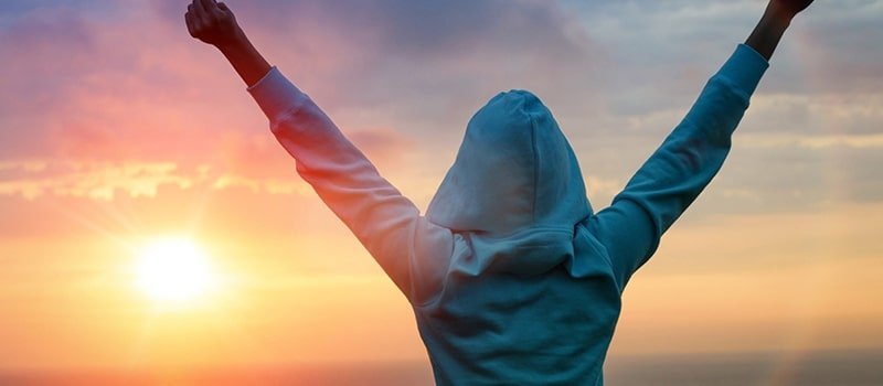 أجمل عبارات التهنئة بالنجاح .. 20 عبارة عن النجاح والفرح به