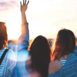 كلام جميل للأصدقاء .. أجمل 23 عبارة وخاطرة عن الصداقة