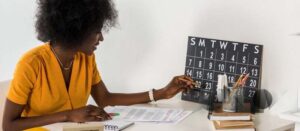 السنة الميلادية كم اسبوع وكم يوم