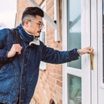 ما هو دعاء الدخول الى المنزل؟