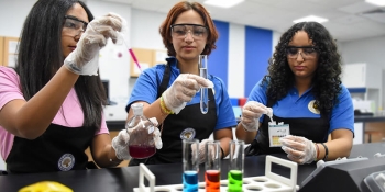 Al Dhafra Private Schools - Abu Dhabi