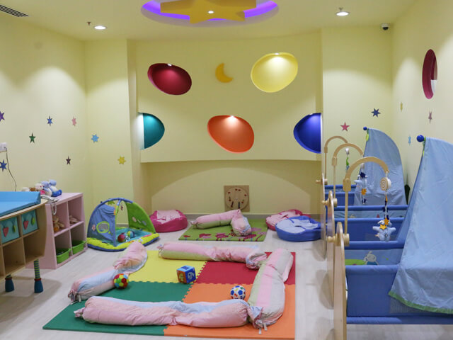 Pristine Rainbow Nursery - Oud Metha