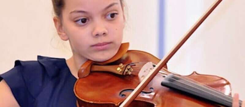Meet 10 year old Salma: A Remarkable Violin Player & Dedicated Gymnast