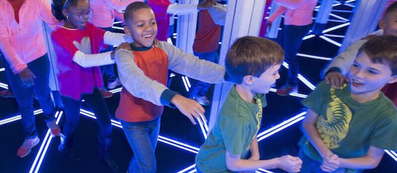 Discover Amazing Things at the Museum of Science & Industry