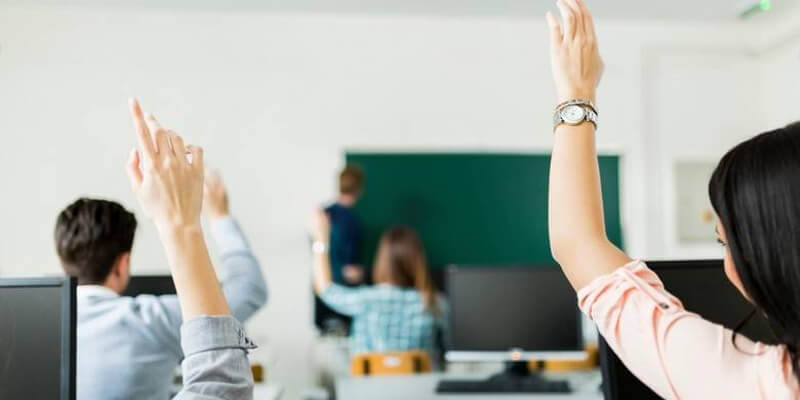 No university student dismissals, academic warnings during distance-learning phase