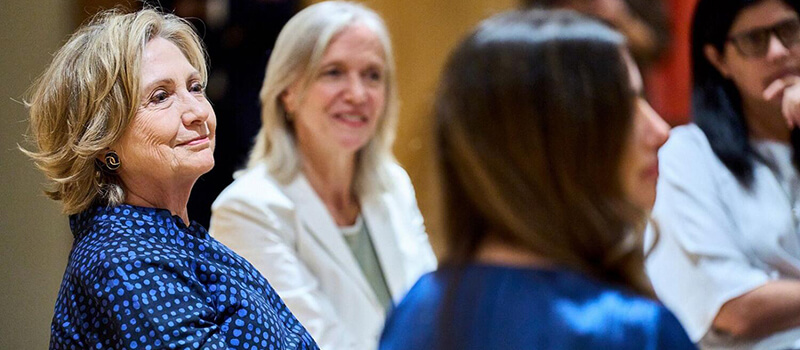 UAE: Hillary Clinton meets university students in Abu Dhabi