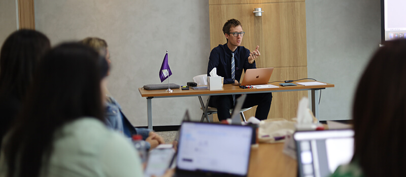 Educational leadership: international schools present a unique leadership challenge