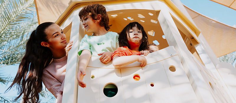 Family Bonding: The Secret to Raising Happy, Confident Children Family Bonding: The Secret to Raising Happy, Confident Children