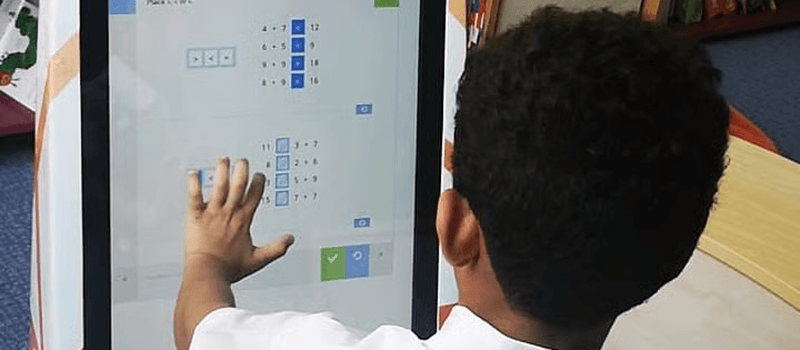 UAE Study: Robot Teachers Improve Primary School Learning by 8% Over Human Teachers